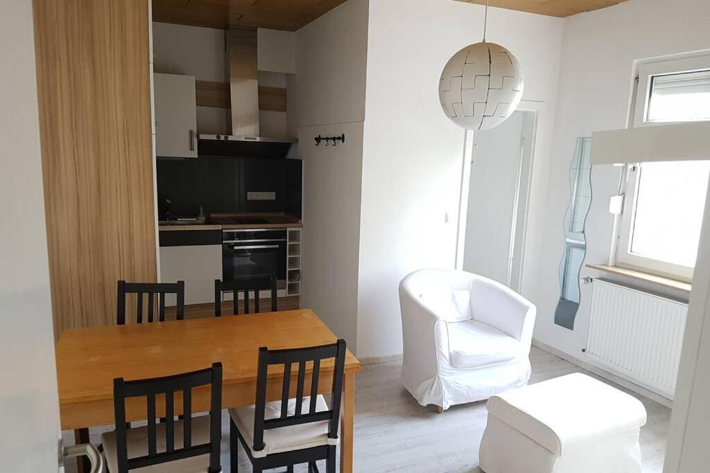 Einfache Zentrums Nahe Wohnung Gummersbach Exterior foto